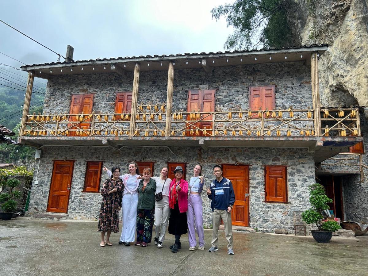 Yen Nhi Homestay Ban Gioc Као Банг Екстериор снимка